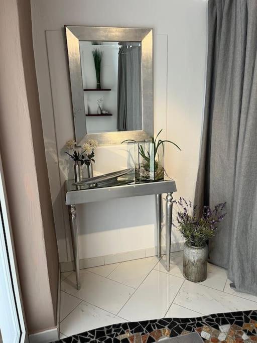 Barrierefreie Schoene Wohnung Im Eg Kössen Exteriör bild